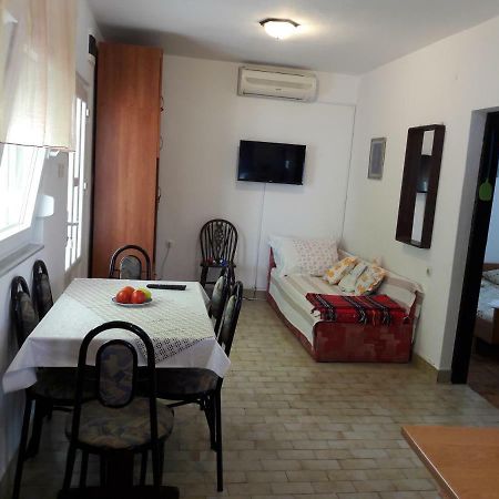 Apartmani Dokoza Vir Exteriér fotografie