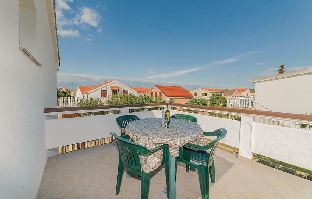 Apartmani Dokoza Vir Exteriér fotografie