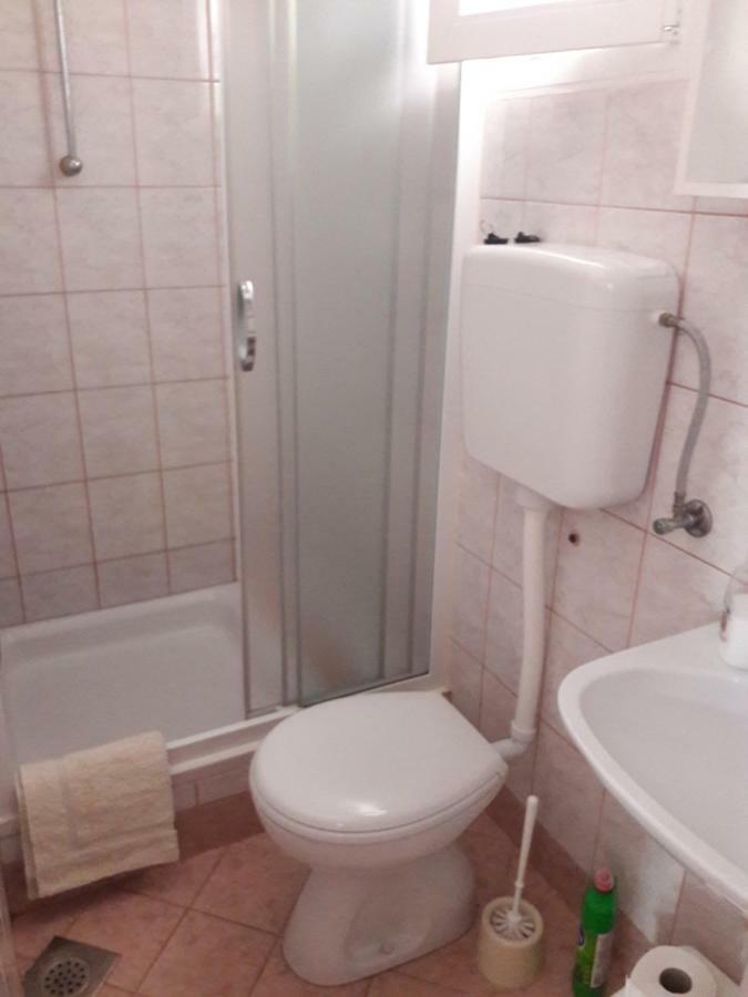 Apartmani Dokoza Vir Exteriér fotografie