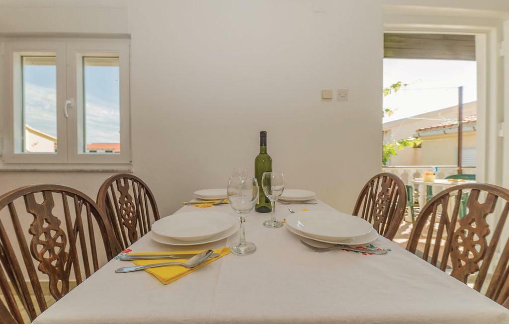 Apartmani Dokoza Vir Exteriér fotografie